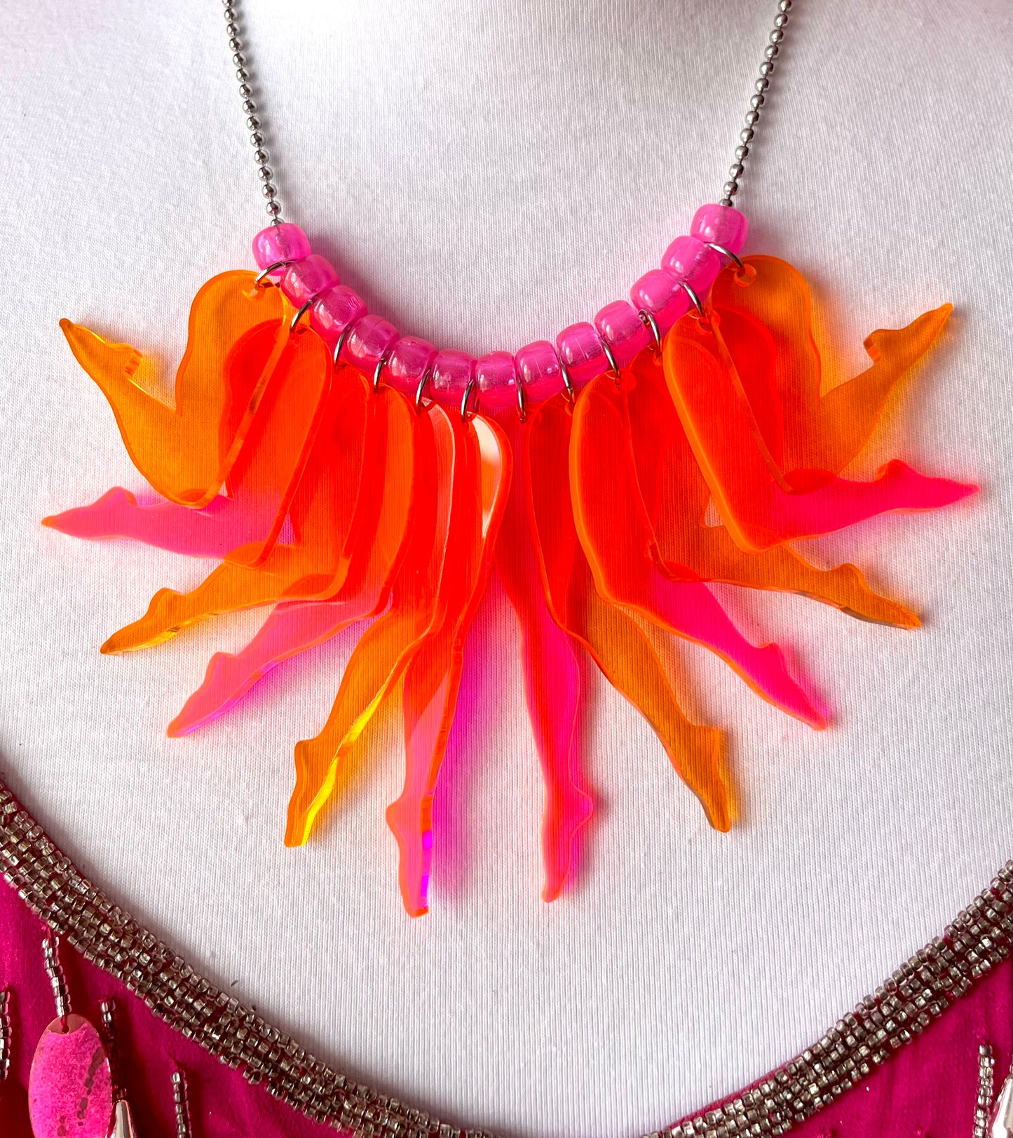 Strut Necklace (Pussyfooter)