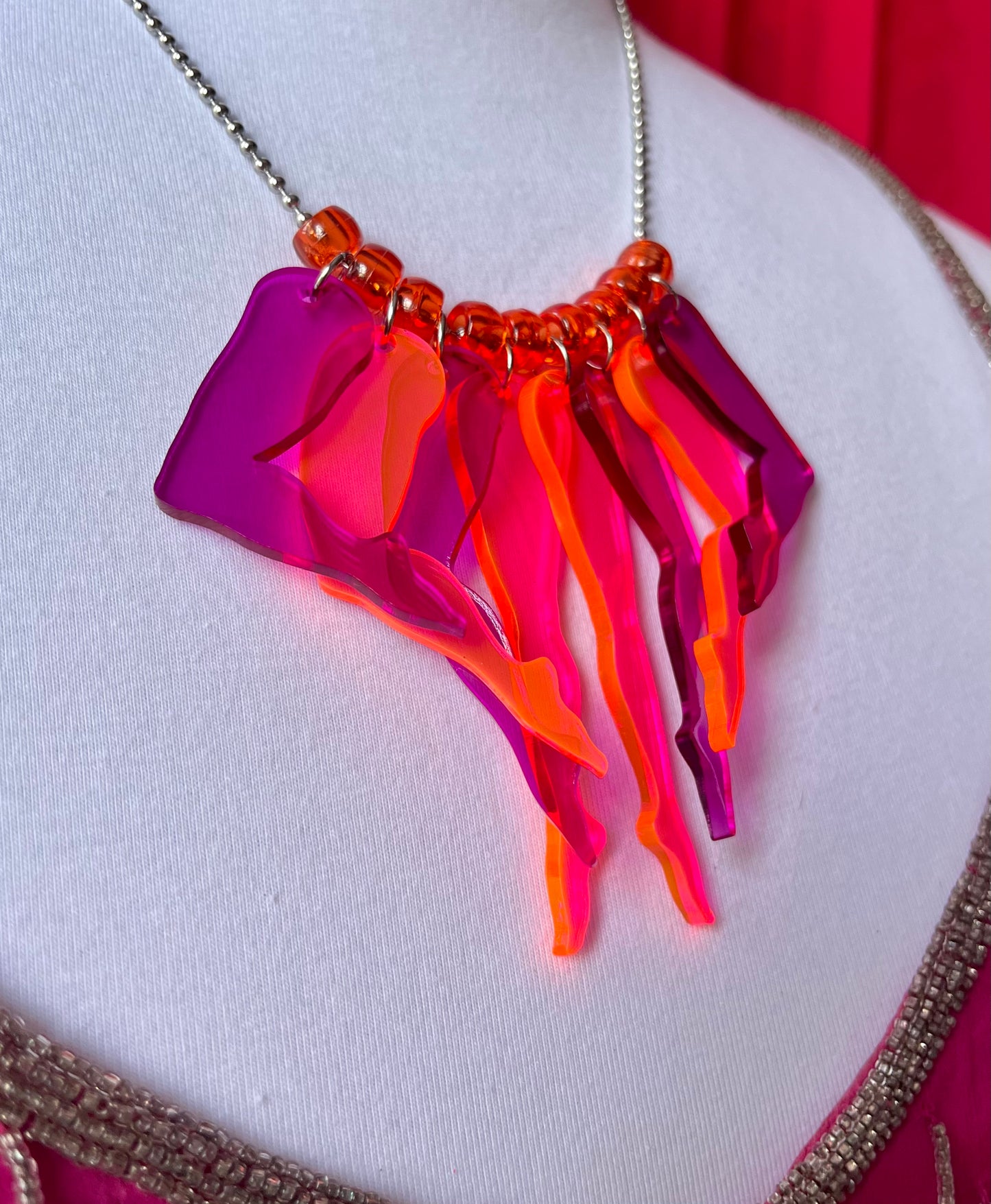 Galavant Necklace in Cheshire (Neon Pink & Violet)