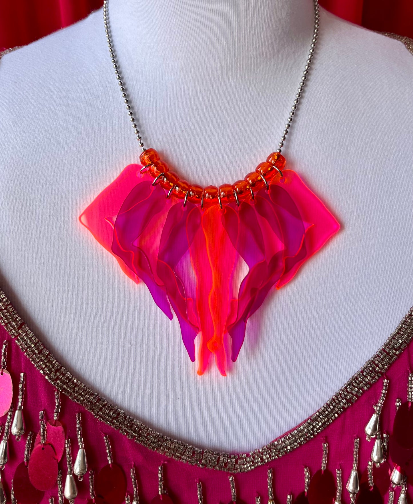 Sashay Necklace in Cheshire (Neon Pink & Violet)