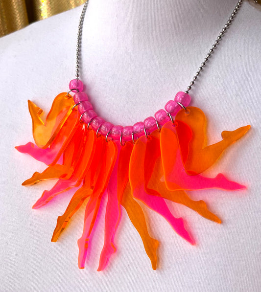 Strut Necklace (Pussyfooter)