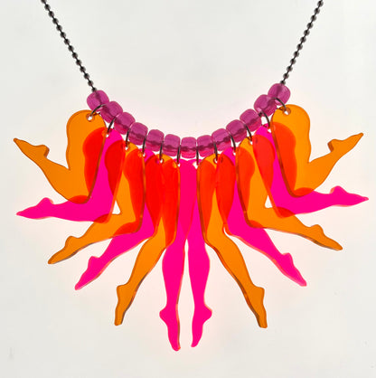 Strut Necklace (Pussyfooter)