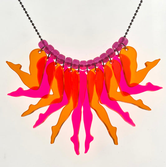 Strut Necklace (Pussyfooter)