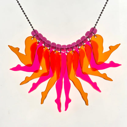 Strut Necklace (Pussyfooter)