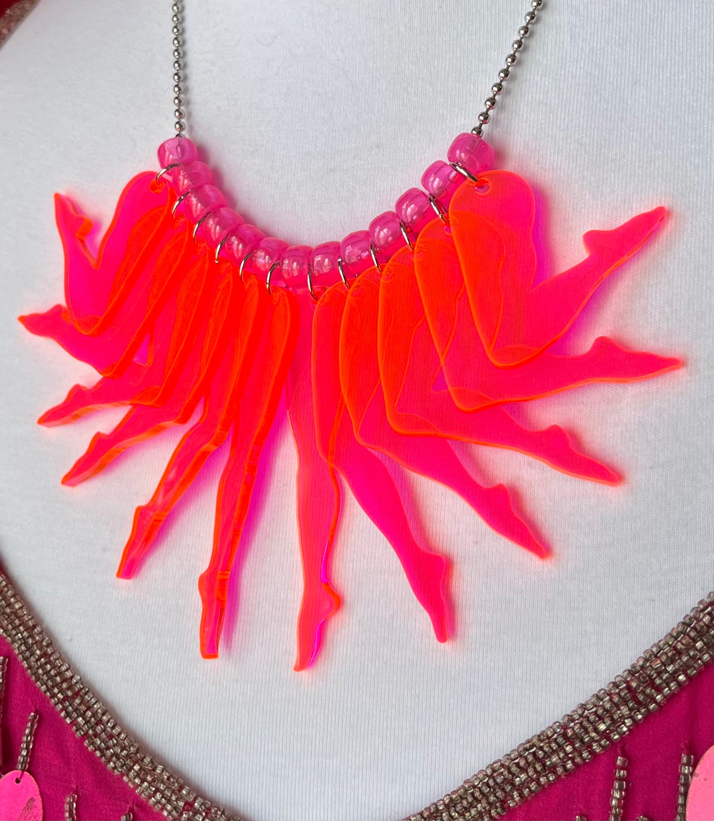 Strut Necklace (solid neon pink)