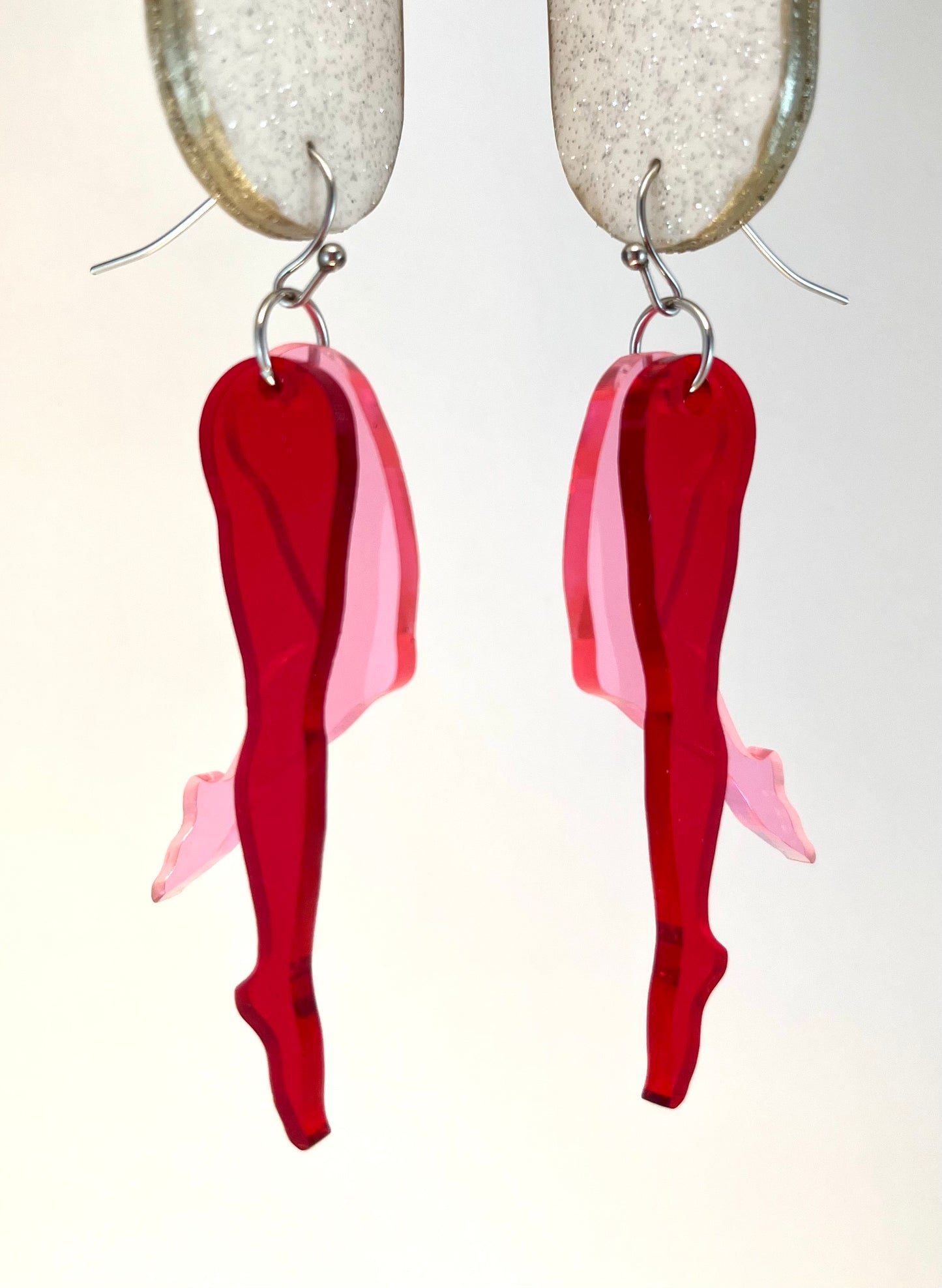 Tip Toe Earring: Red / pink