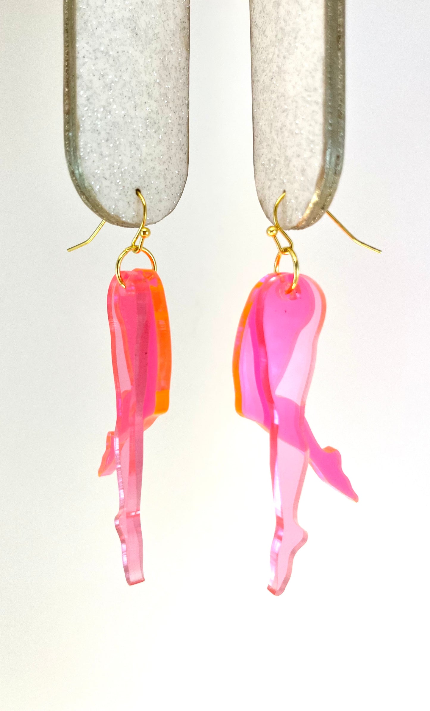 Tip Toe Earring: Pink / Neon