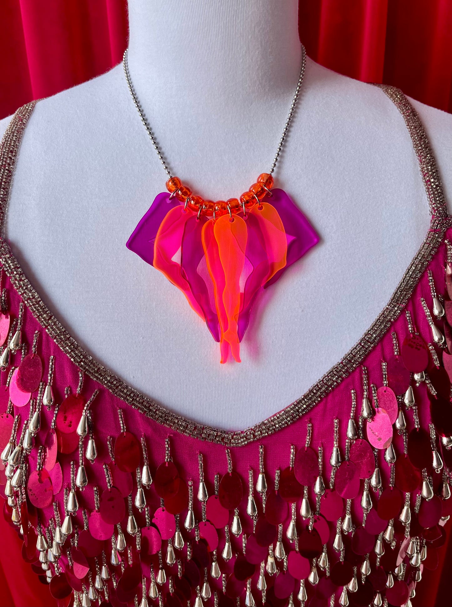 Galavant Necklace in Cheshire (Neon Pink & Violet)