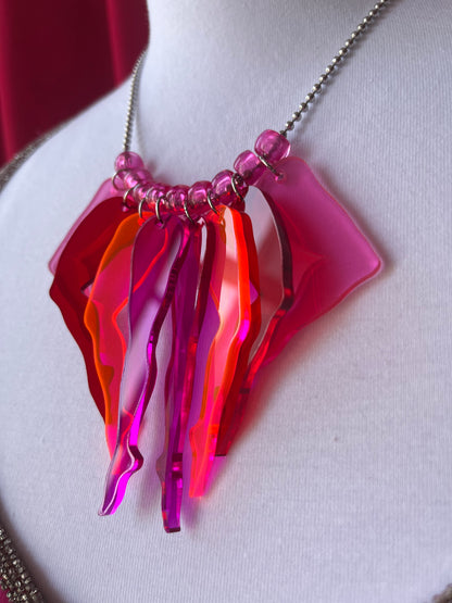 Galavant Necklace Violet