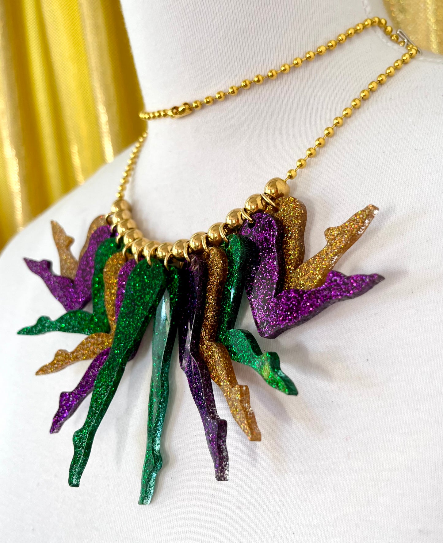 Strut Necklace in Carnival Glitter